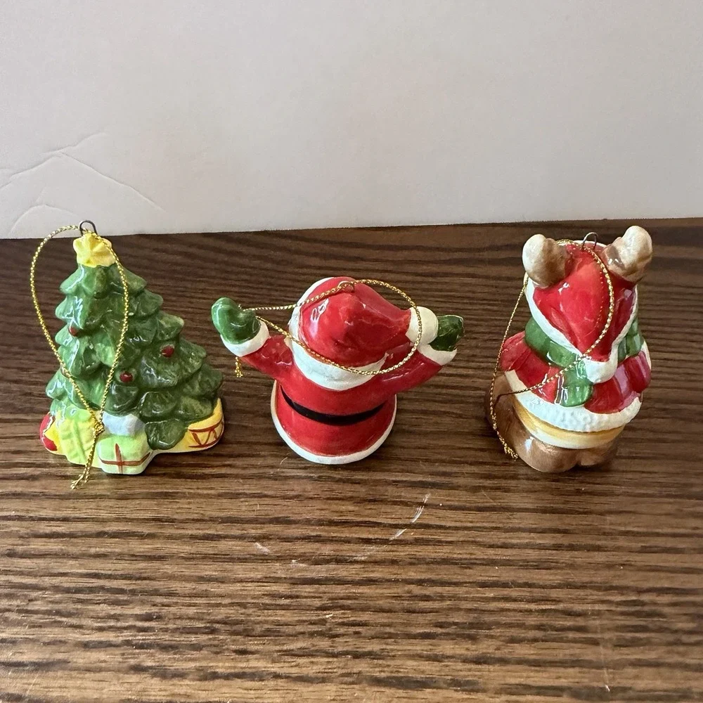The Unbranded Brand vintage christmas